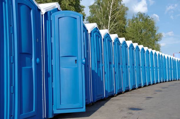 Best Luxury portable toilet rental  in Glenview, IL